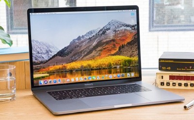 Cục Hàng không VN bỏ 'lệnh cấm bay' cho MacBook Pro 15 inch
