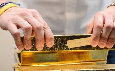 Giá vàng hôm nay 10/11: Giá vàng “bốc hơi” 600.000 đồng/lượng