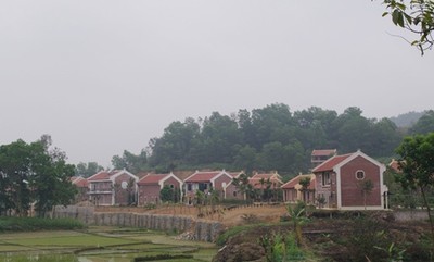 Hàng chục 'sổ đỏ' cấp sai quy định cho đất rừng tại Yên Bài - Ba Vì