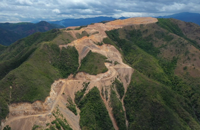 Chủ đầu tư xin trả lại 370 ha đất sau khi “phá nát” núi Chín Khúc