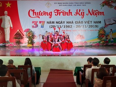Sở GD và ĐT Đắk Nông tổ chức lễ kỷ niệm ngày nhà giáo Việt Nam