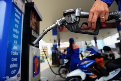 Điều chỉnh Giá xăng dầu hôm nay 30/11: Tăng giá từ 15h hôm nay