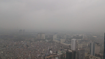 Ô nhiễm không khí kỷ lục, vì sao Hà Nội vẫn “án binh bất động”?