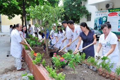 Hà Nội: Xây dựng cơ sở y tế xanh - sạch - đẹp