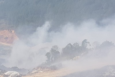 Đà Lạt “ngộp thở” vì núi rác Cam Ly bốc cháy suốt nhiều ngày