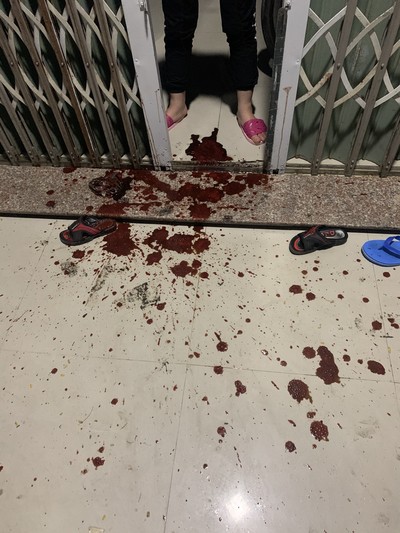 Đà Nẵng: Nhiều nhà dân bị “khủng bố” bằng chất bẩn, máu pha mắm tôm
