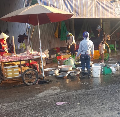 Huyện Đắk R’lấp vẫn chưa xử lý chợ cóc tự phát hoạt động