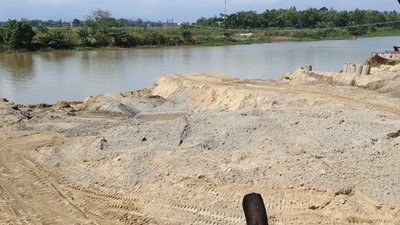 Quảng Nam: Kiên quyết ngăn chặn khai thác cát sỏi trái phép tái diễn