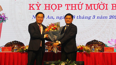Ông Nguyễn Đức Trung được bầu giữ chức vụ Chủ tịch UBND tỉnh Nghệ An
