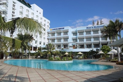 Nhiều khách sạn, resort hạng sang xin làm nơi cách ly dịch Covid-19