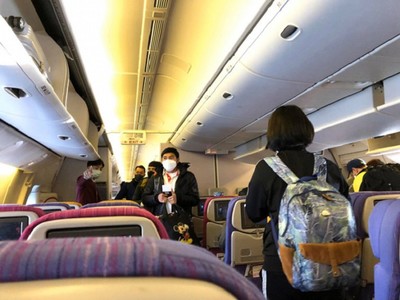 Bộ Y tế thông báo khẩn cấp tìm hành khách trên 3 chuyến bay