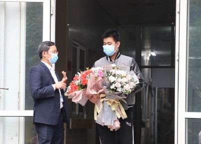 Bệnh nhân mắc Covid-19 thứ 18 tại Việt Nam được xuất viện