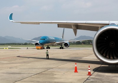 Hạn chế các chuyến bay từ Hà Nội, TP.HCM đến nơi khác