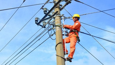 Bộ Công thương đề xuất giảm giá điện 3 tháng, mỗi tháng 10%