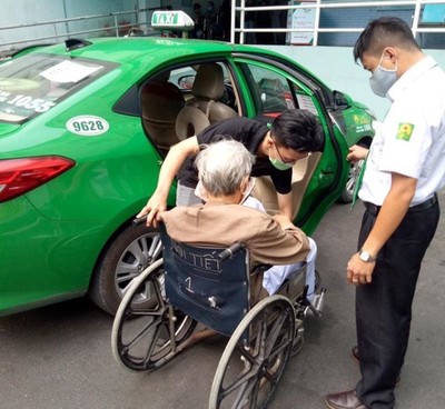 Taxi Mai Linh tiếp tục chở miễn phí người dân tại TP.HCM