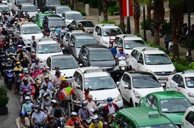 Lượng xe ô tô không đạt tiêu chuẩn khí thải mới gia tăng