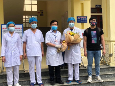 Thêm 1 ca mắc Covid-19 được xuất viện, Việt Nam có 216 ca khỏi bệnh