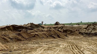 Xử lý triệt để các bãi tập kết cát trái phép khu vực sông Lèn