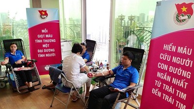 “Bảo Việt - Vì hạnh phúc Việt”: Trao tặng 2.400 đơn vị máu