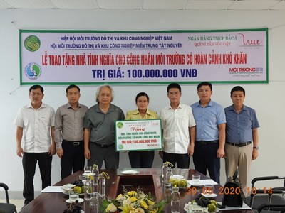 Quỹ Vì tầm vóc Việt cùng TC MT&ĐTVN trao căn nhà thứ 2 cho công nhân