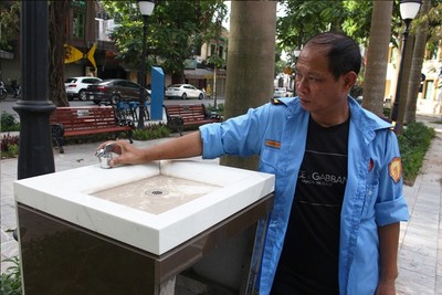 Hà Nội: Trụ nước sạch giá hàng trăm triệu “bỏ không” ngày nắng nóng