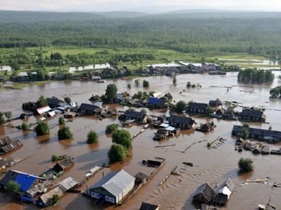 Lũ lụt nghiêm trọng nhất trong một thập kỷ qua tại Ukraine