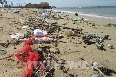 Ninh Thuận: Rác thải chưa được thu gom gây ô nhiễm môi trường biển