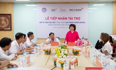 Quỹ Vì Tầm Vóc Việt tài trợ 300 triệu đồng cho Quỹ bệnh nhân nghèo