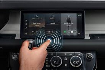 Jaguar Land Rover phát triển màn hình cảm ứng không chạm
