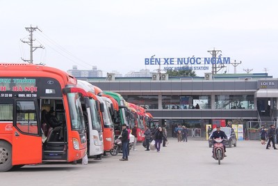 Hà Nội tìm khẩn cấp 7 hành khách đi chung xe với bệnh nhân 620