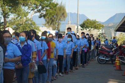 8.500 công nhân, sinh viên có nguyện vọng rời Đà Nẵng