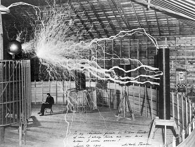 Phòng thí nghiệm điện khổng lồ của Nikola Tesla