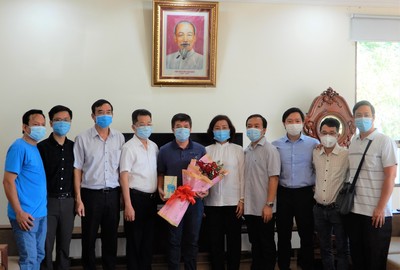 Đoàn y bác sĩ BV Chợ Rẫy hoàn thành nhiệm vụ, chia tay Đà Nẵng