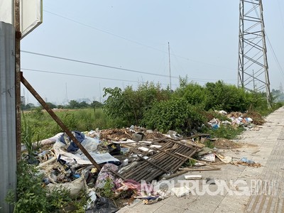 Hà Nội: Đại lộ nghìn tỷ, nhếch nhác vì rác thải bủa vây