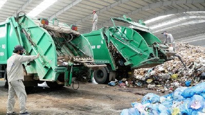 Bãi rác lớn nhất Quảng Ngãi được dân cho tiếp nhận rác trở lại
