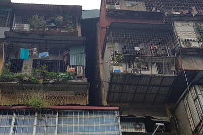 Hà Nội: Dứt điểm việc di dời các hộ dân ra khỏi chung cư cũ cấp độ D