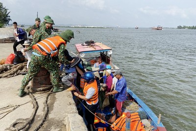 Quảng Nam: Đã sơ tán gần 43 nghìn người dân tránh bão số 9