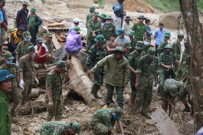 Quảng Nam lại xảy ra thêm 1 vụ sạt lở đất khiến 1 người mất tích