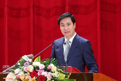 Nguyên Thứ trưởng Bộ xây dựng làm Chủ tịch tỉnh Quảng Ninh