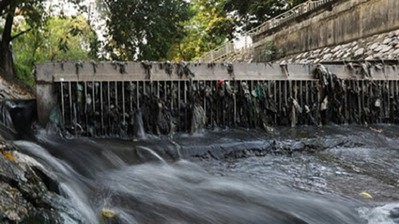 Lấy nước sông Hồng xử lý ô nhiễm Hà Nam: Luẩn quẩn?