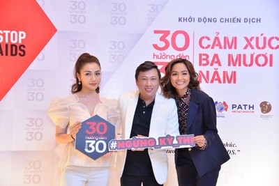 H' Hen Niê và NS Việt đồng hành cùng Chiến dịch “Cảm xúc 30 năm”