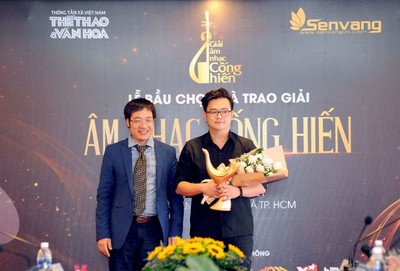 Nhạc sỹ Nguyễn Minh Cường xuất sắc “rinh” hai giải Cống hiến