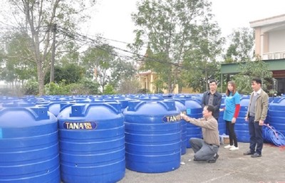 UNICEF: hỗ trợ thiết bị đảm bảo nước sạch cho vùng lũ Hà Tĩnh