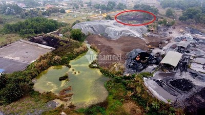 Núi chất thải lộ thiên ở Thái Nguyên, tiết lộ bất ngờ từ PGĐ Sở TNMT