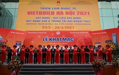 Khai mạc Triển lãm quốc tế VIETBUILD Hà Nội 2021 lần thứ nhất