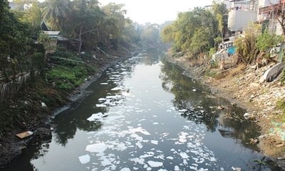 Tình trạng ô nhiễm nguồn nước kênh, mương thủy lợi và giải pháp