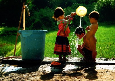 Nước sạch và vệ sinh mang lại cuộc sống, sức khỏe con người