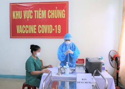 Đà Nẵng: 1 nữ điều dưỡng bị sốc phản vệ sau tiêm vắc xin Covid-19