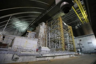 Đáng sợ: Nhà máy hạt nhân Chernobyl lại cháy âm ỉ và có thể phát nổ