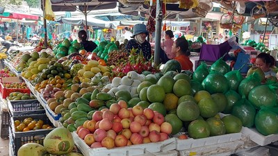 An toàn thực phẩm ở chợ truyền thống: Vẫn là bài toán khó!